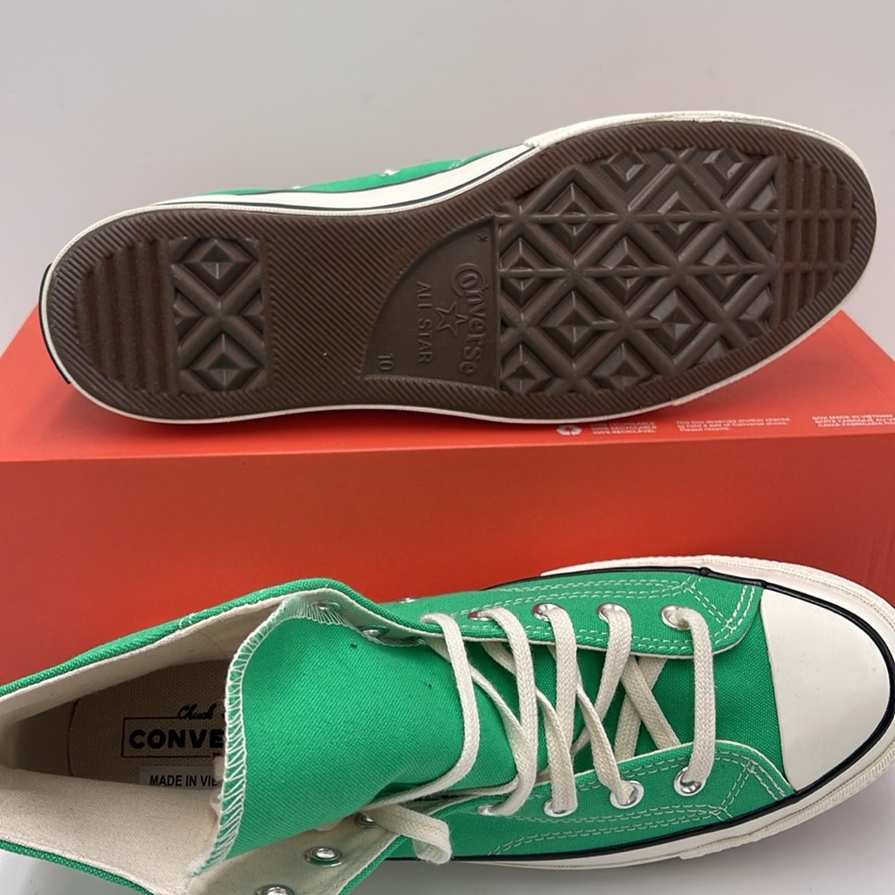 Converse Men’s Emerald High-Top Sneakers A08613F
CHUCK 70 HI
APEX GREEN/EGRET/BL - Picture 3 of 16